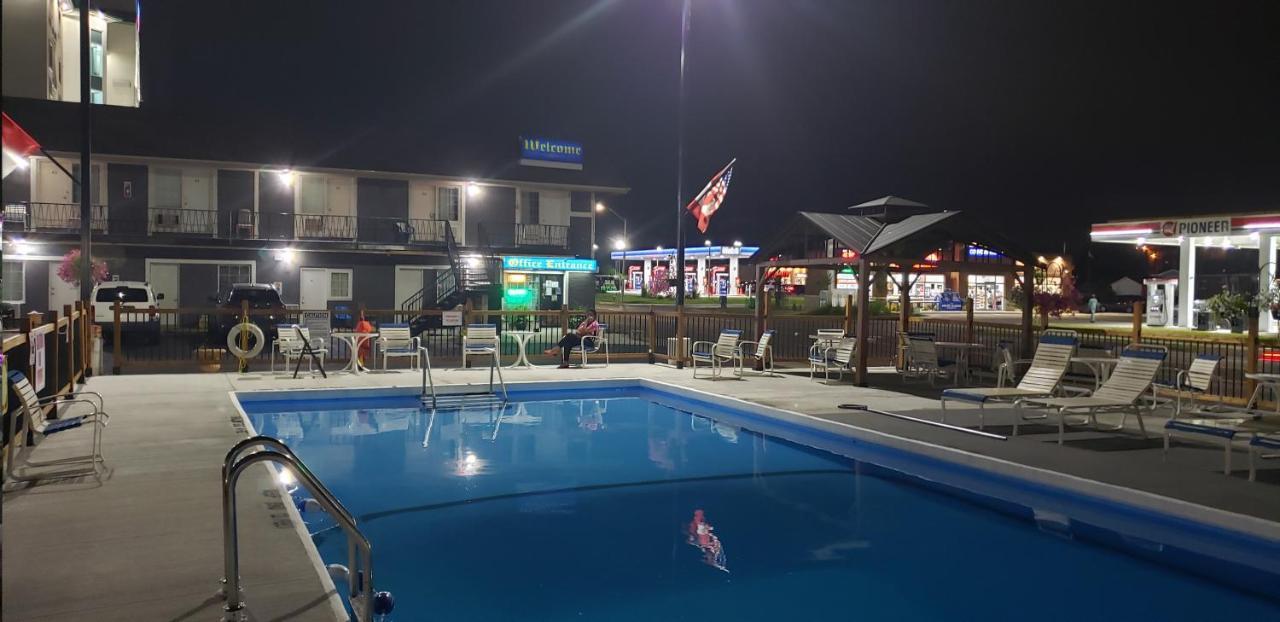 Niagara Falls Courtside Inn Exterior foto